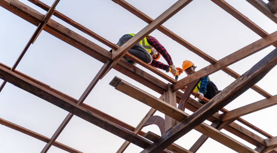 Professional gutter cleaning services in Hilliard, OH